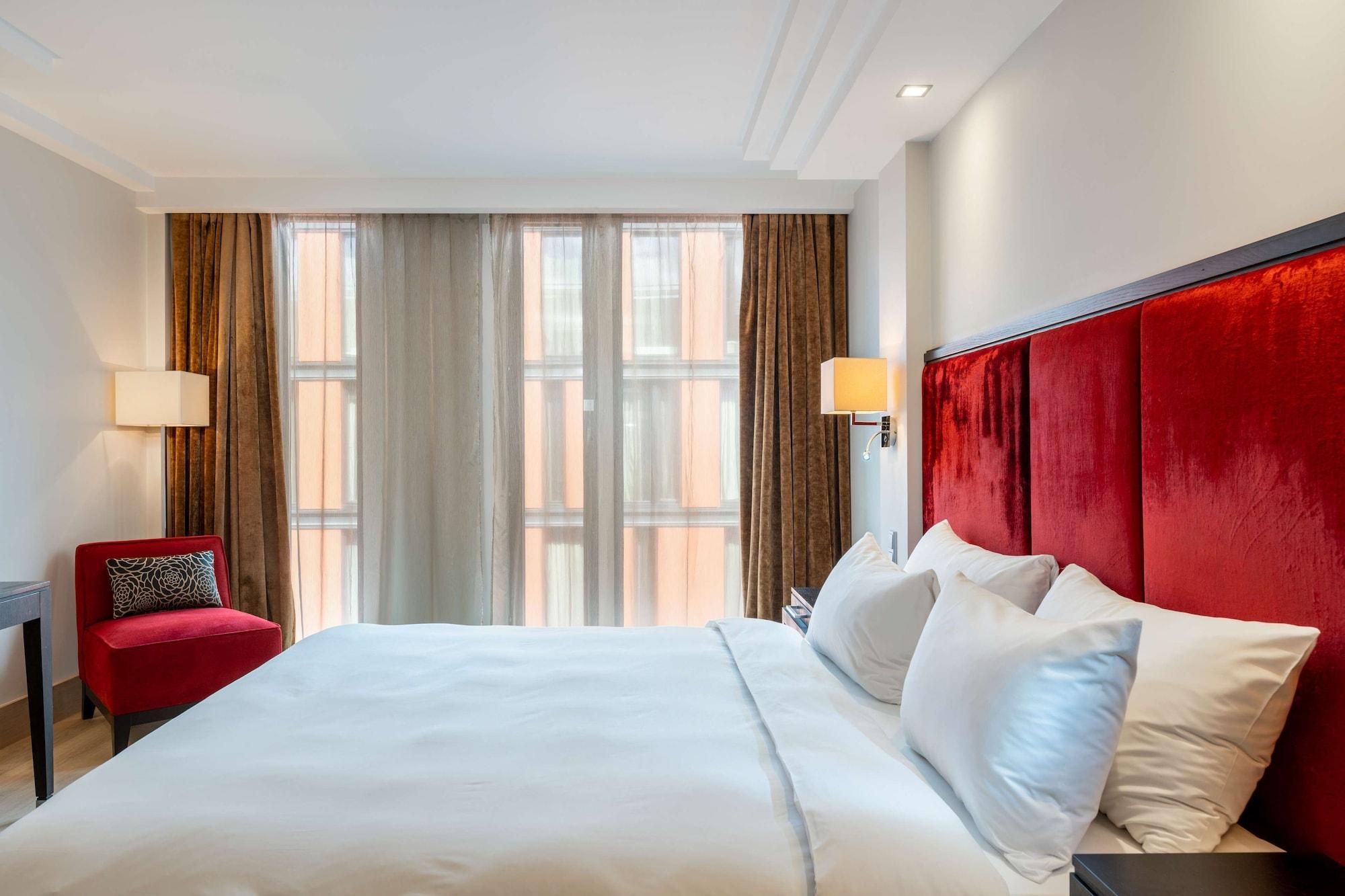 Radisson Blu Elizabete Hotel, Рига Экстерьер фото